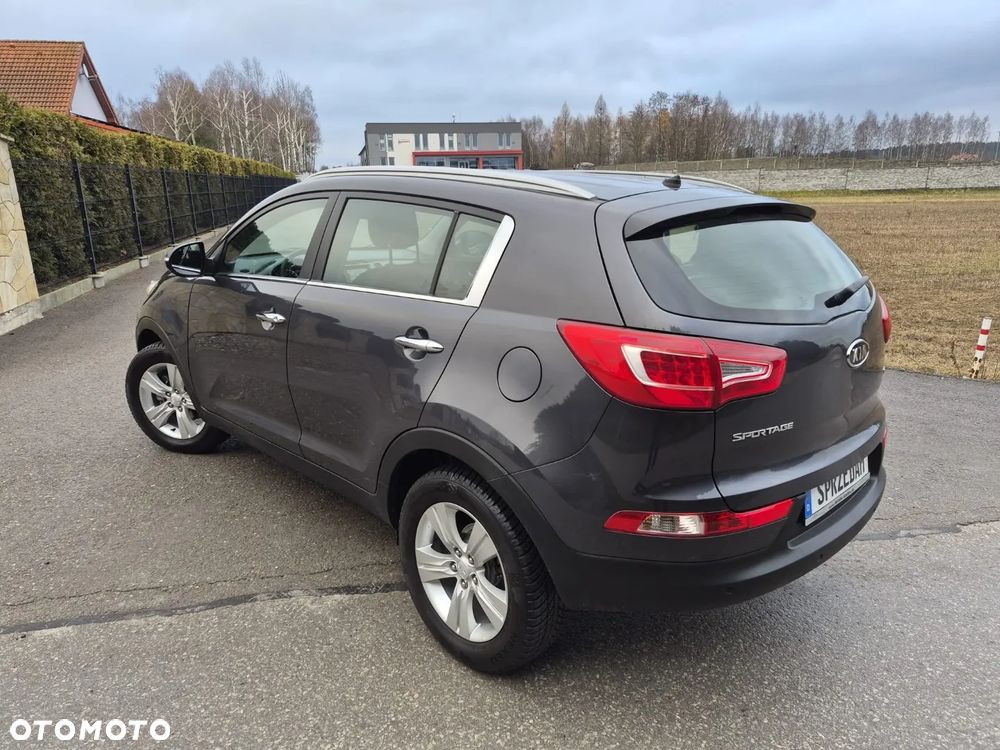 Kia Sportage 1.7 CRDI 2WD Spirit - 12