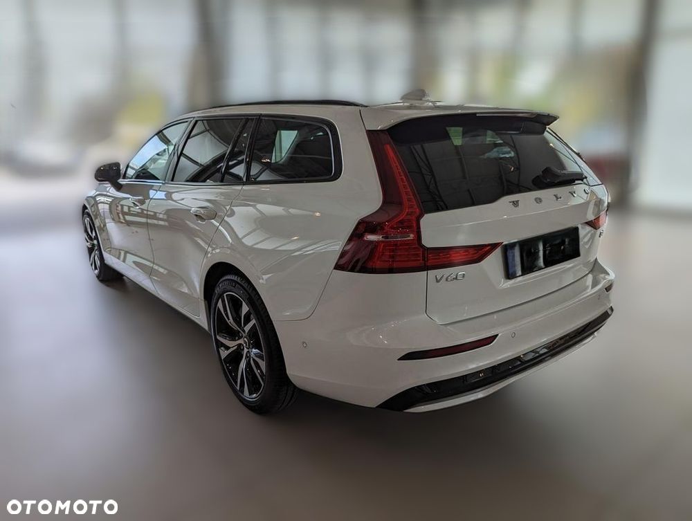 Volvo V60 B4 B Plus Dark - 6