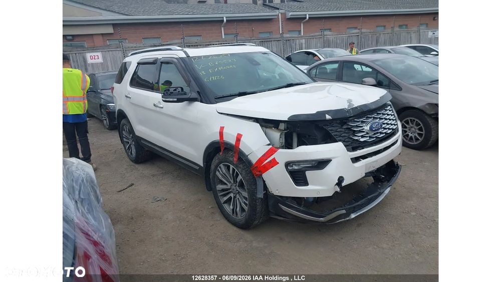Ford Explorer - 2