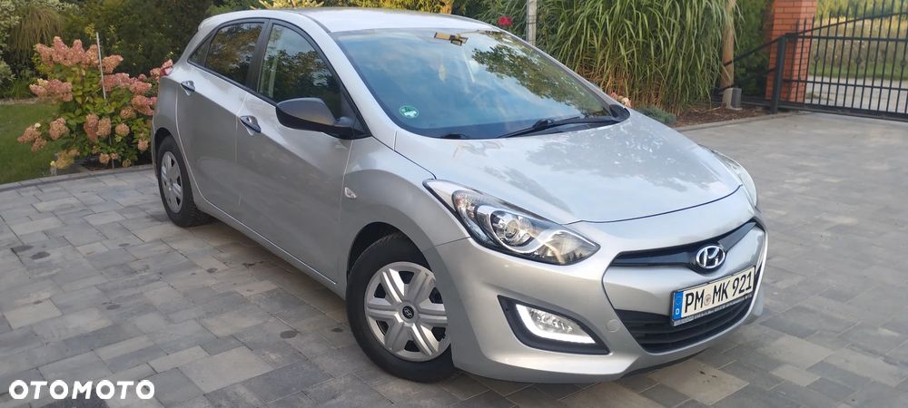 Hyundai i30 1.4 CRDi Advantage - 1