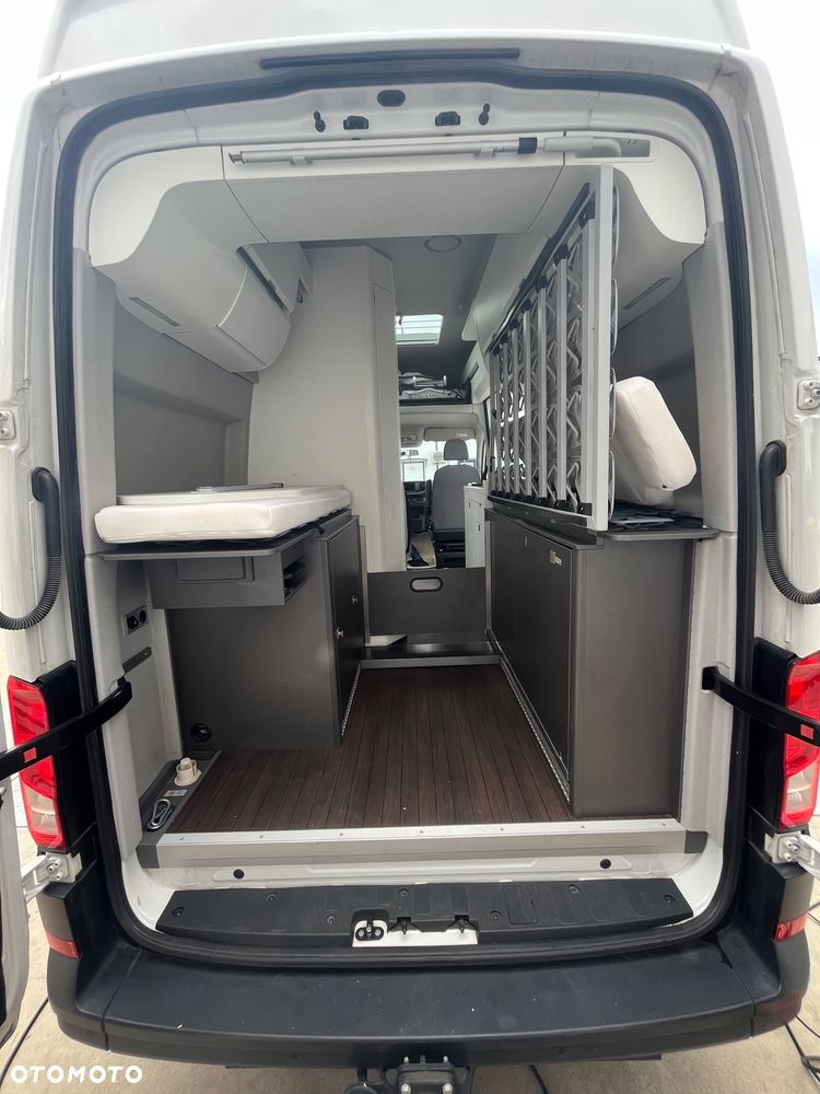 Volkswagen California - 11