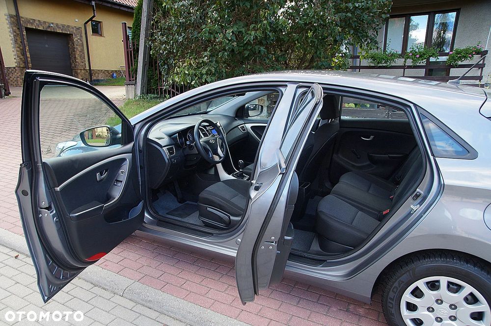 Hyundai i30 1.4 Style - 14