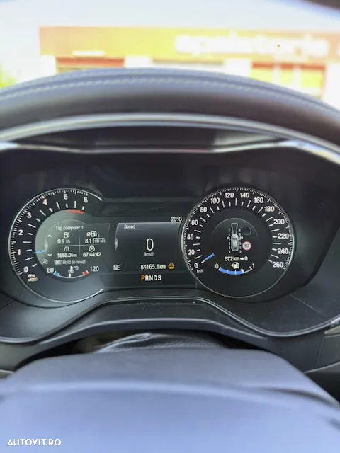 Ford Mondeo Vignale 2.0 TDCi Powershift - 8
