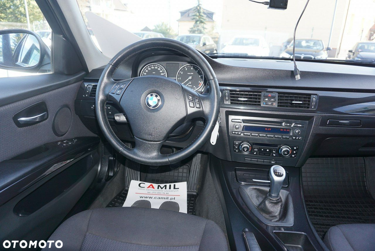BMW Seria 3 - 14