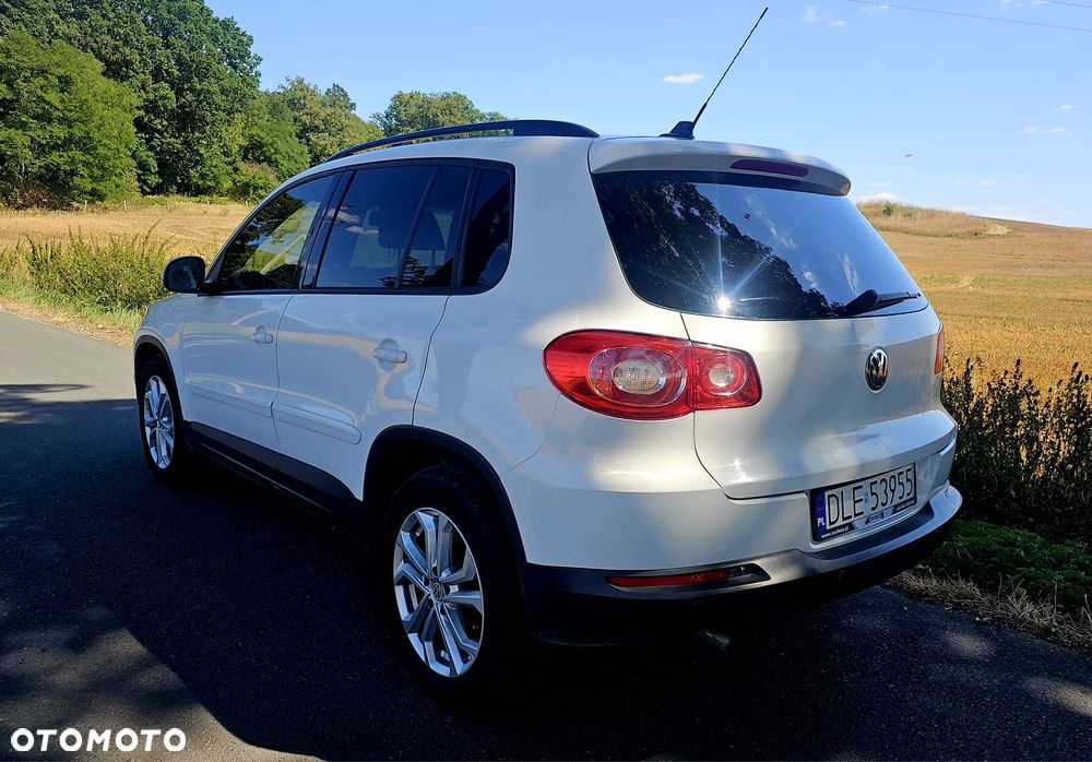 Volkswagen Tiguan 2.0 TDI DPF 4Motion Exclusive - 9