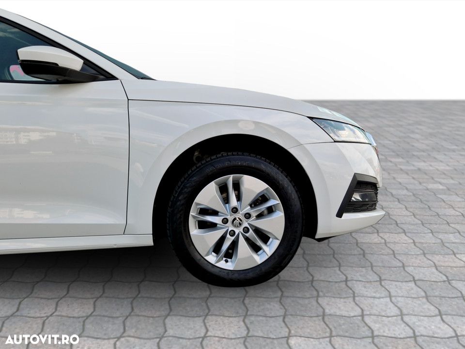 Skoda Octavia 2.0 TDI DSG Ambition - 12