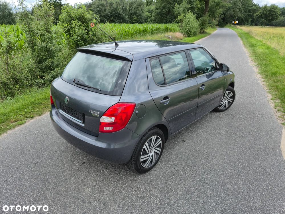 Skoda Fabia 1.2 HTP - 32