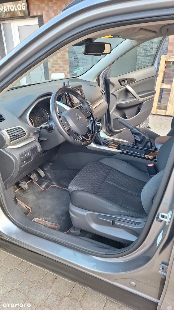 Mitsubishi Eclipse Cross 1.5 T GPF Invite - 13