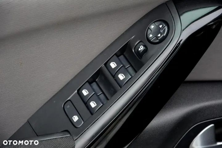 Citroën C4 Picasso 2.0 BlueHDi MoreLife S&S EAT6 - 32