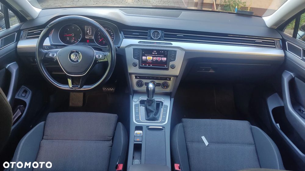 Volkswagen Passat ver-2-0-tdi-bmt-comfortline-dsg - 25