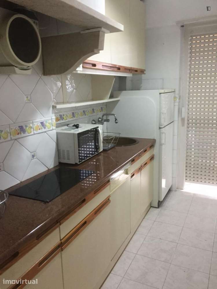 Apartamento com 1 quartos - localizado em Amoreiras Lisbon - Grande imagem: 3/8