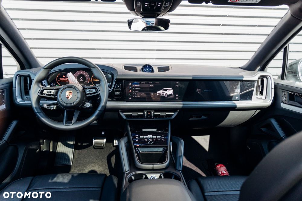 Porsche Cayenne S - 8