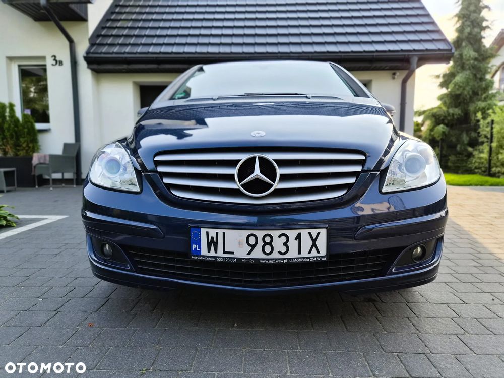 Mercedes-Benz Klasa B - 35