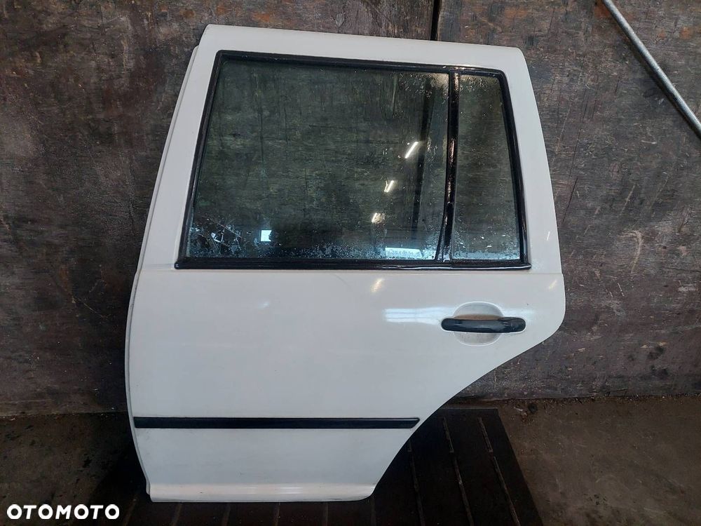 DRZWI KOMPLETNE LEWY TYŁ VOLKSWAGEN GOLF IV LB9A - 1