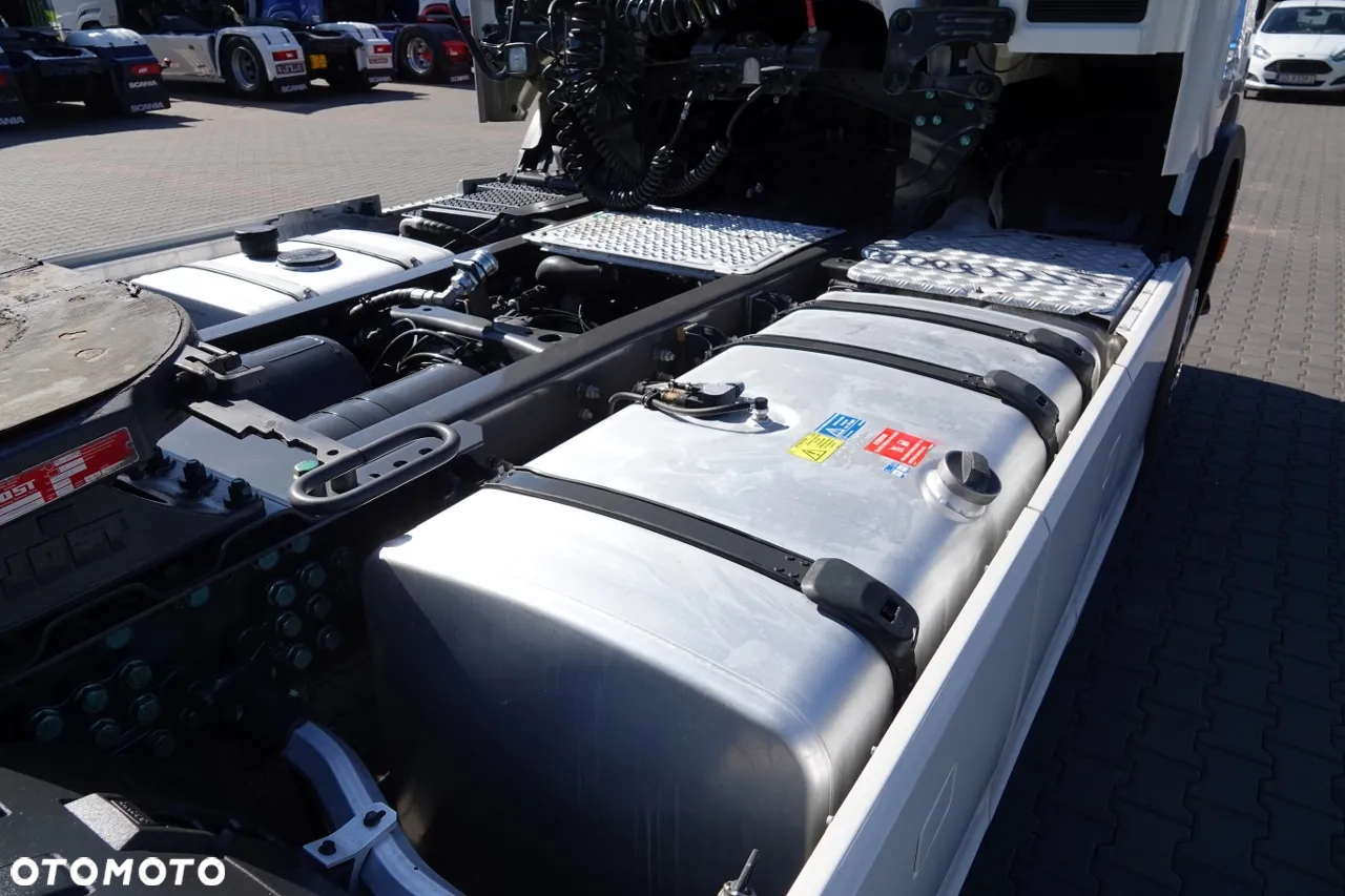Scania R 450 / RETARDER / NISKA KABINA /  HYDRAULIKA / CAŁA NA PODUSZKACH / OPONY 100%  / PO KONTRAKCIE SERWISOWYM - 15