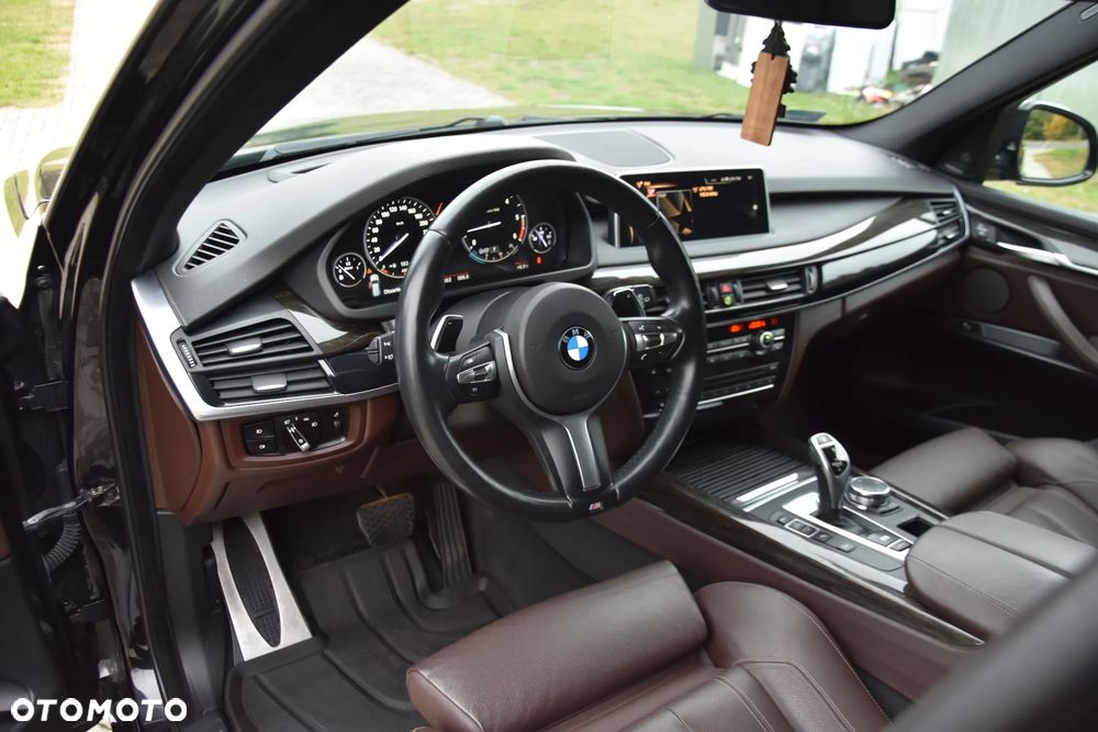 BMW X5 xDrive30d - 17