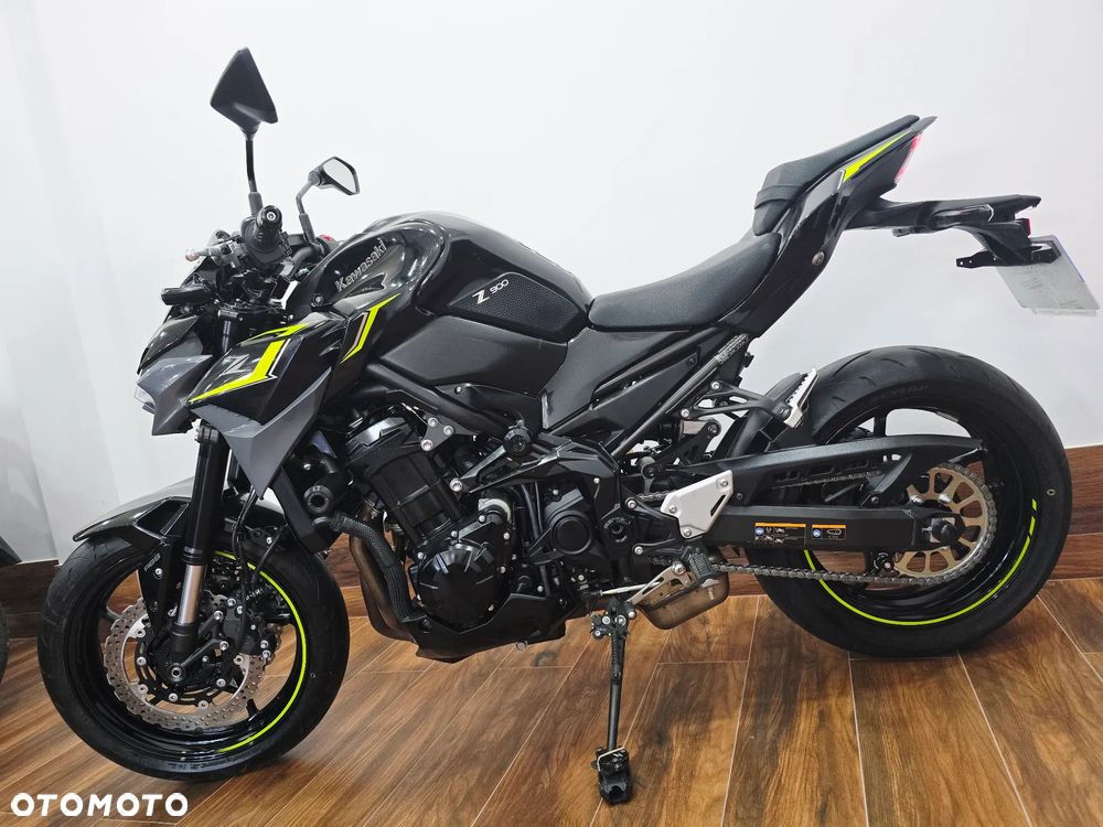 Kawasaki Z - 15