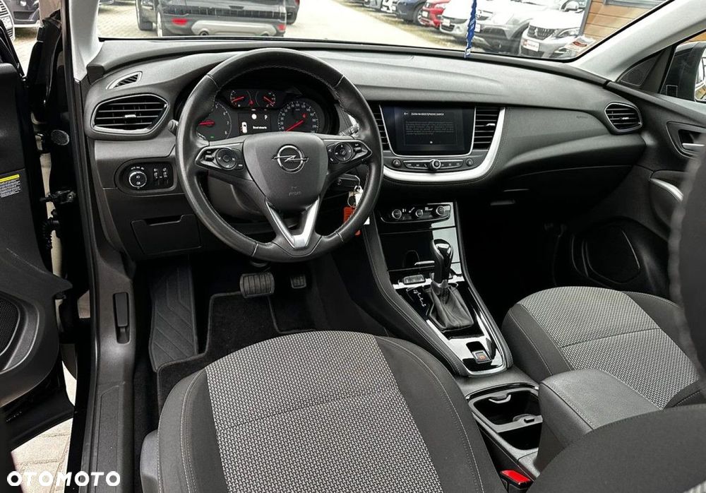 Opel Grandland X - 8