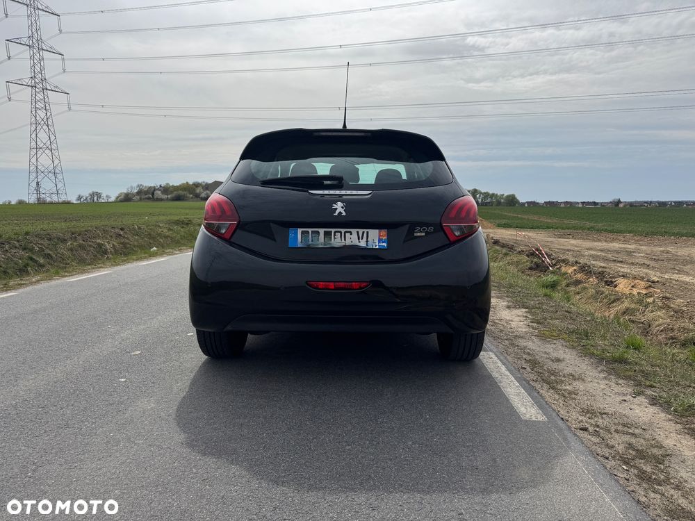 Peugeot 208 e-HDi FAP 92 Stop&Start Allure - 5
