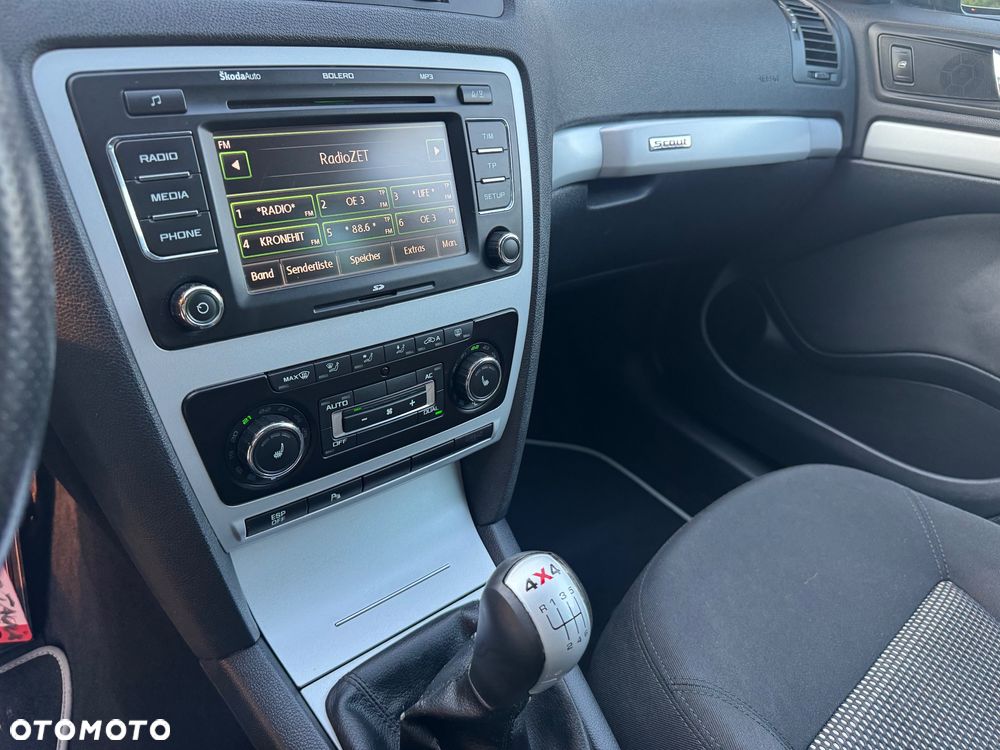 Skoda Octavia Combi 2.0 TDI DPF Scout 4x4 - 15