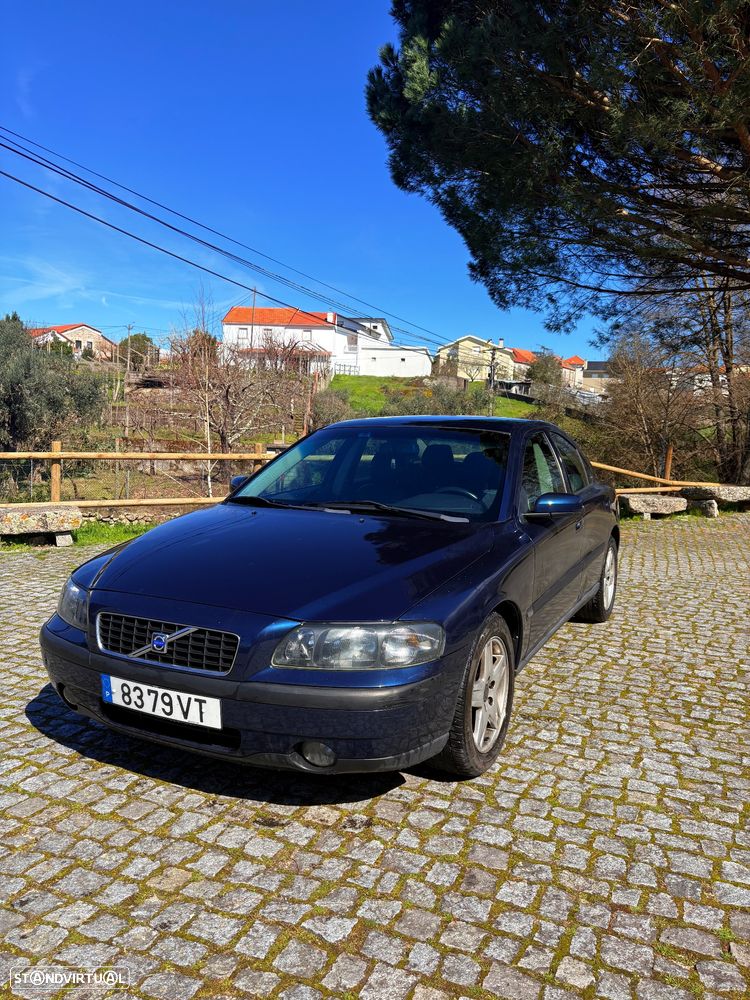 Volvo S60 2.4 D5 - 1