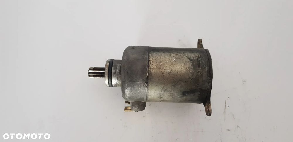 Kymco Grand Dink 125 Rozrusznik - 3