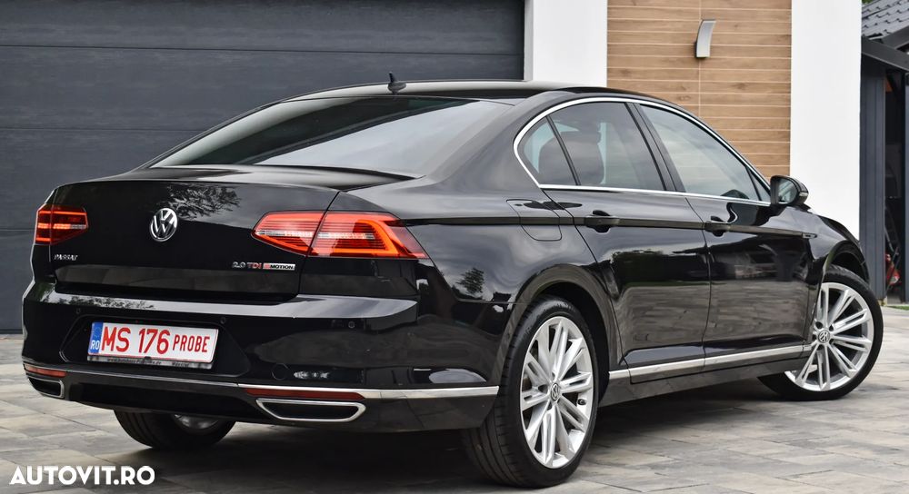 Volkswagen Passat 2.0 TDI SCR 4Mot DSG Highline - 13