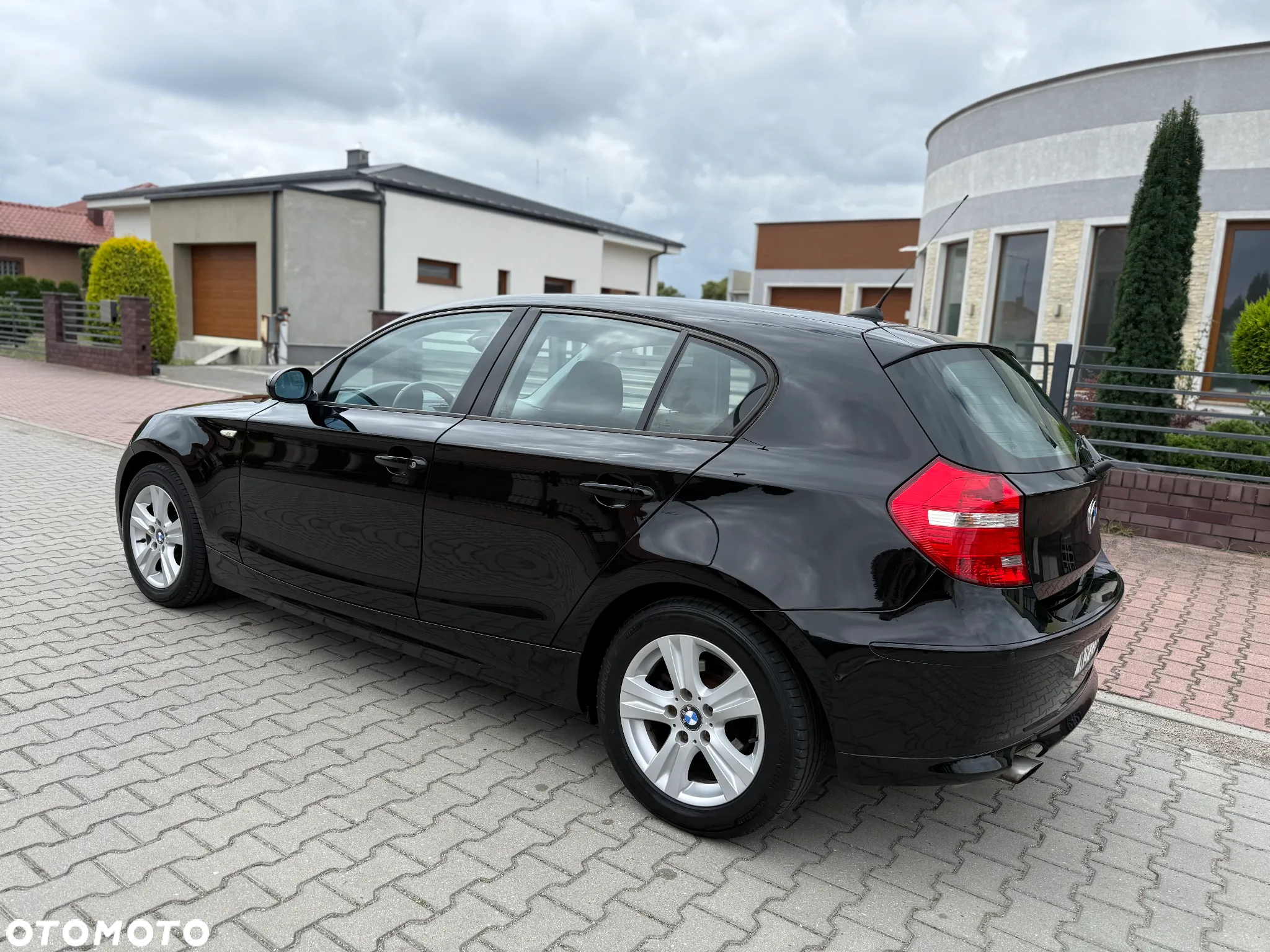 BMW Seria 1 116i - 4