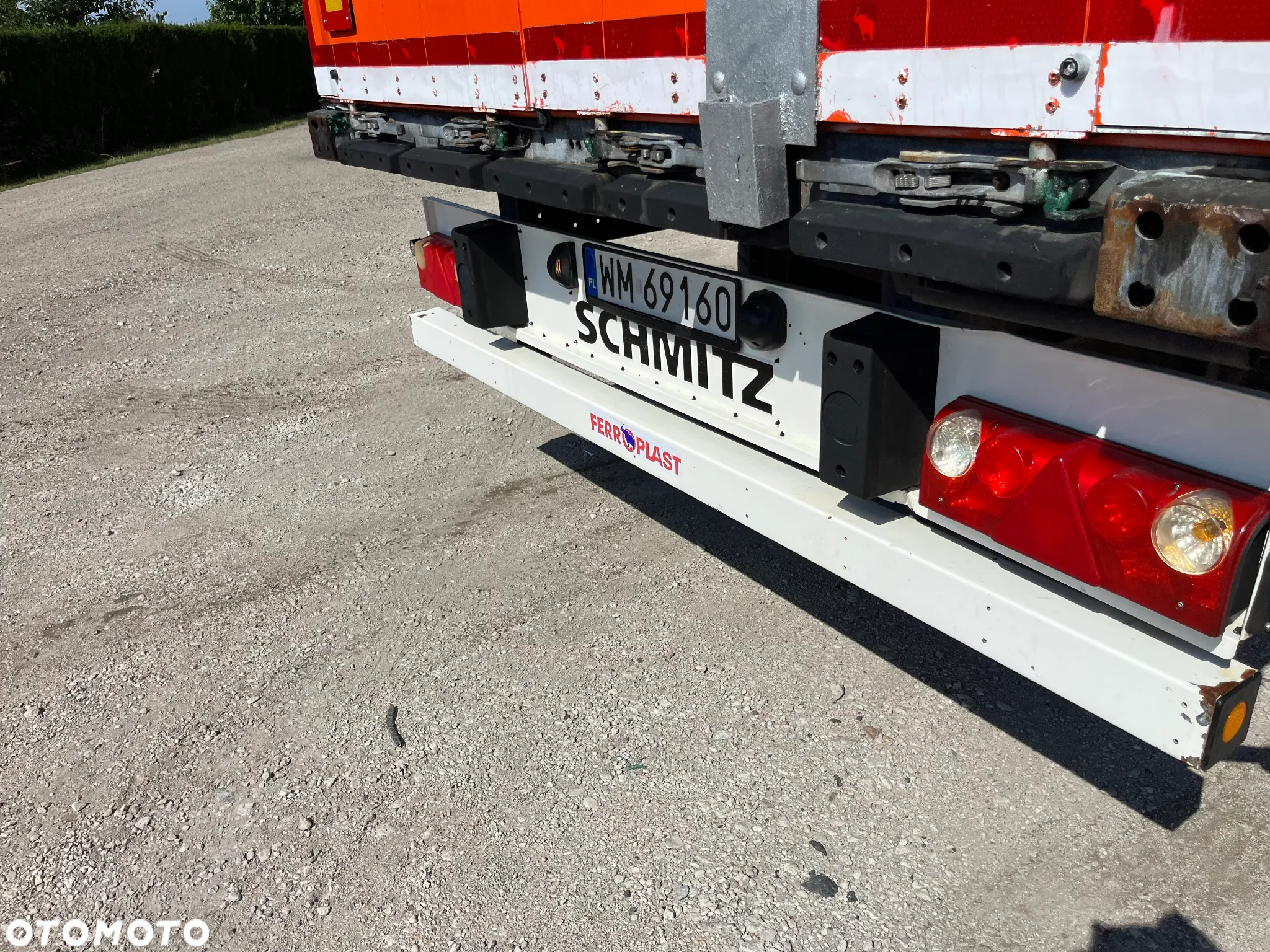 Schmitz Cargobull - 24
