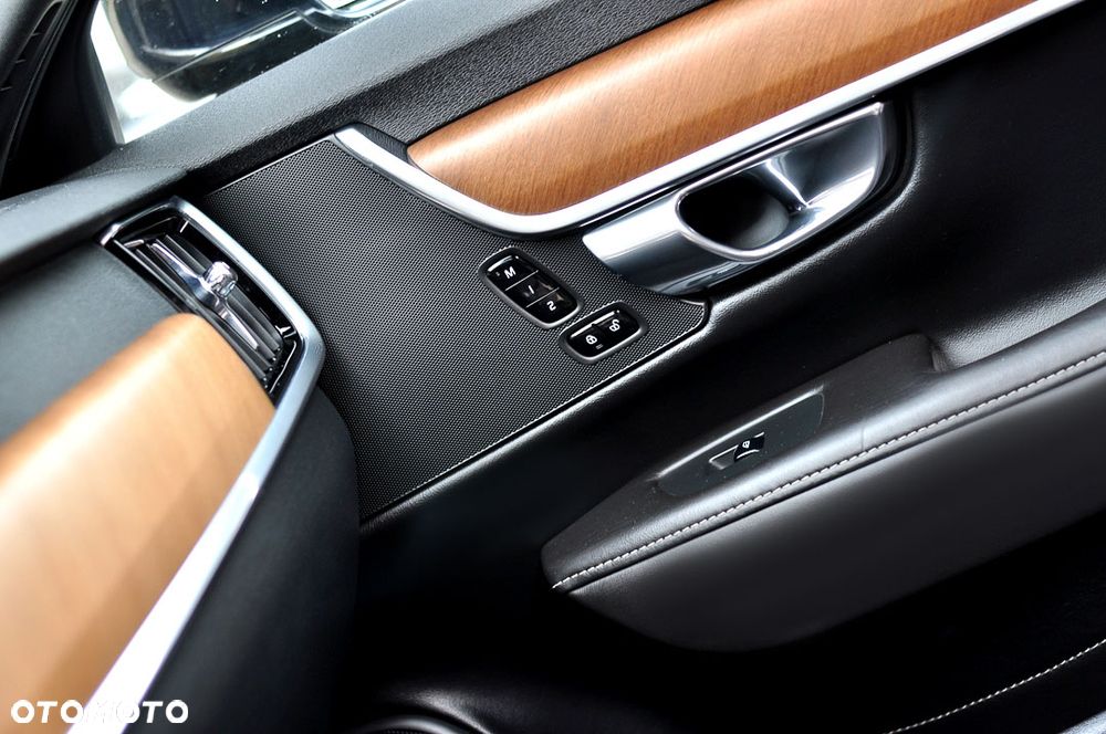 Volvo V90 D4 Geartronic Inscription - 30