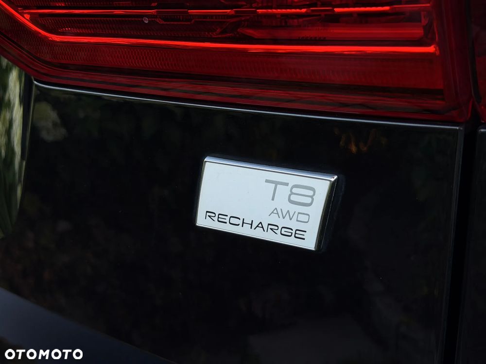 Volvo XC 60 T8 AWD Plus Dark - 36