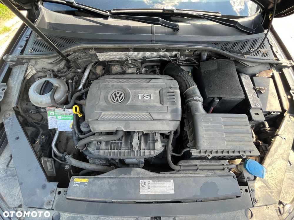 Volkswagen Passat 1.8 TSI BMT Comfortline - 15