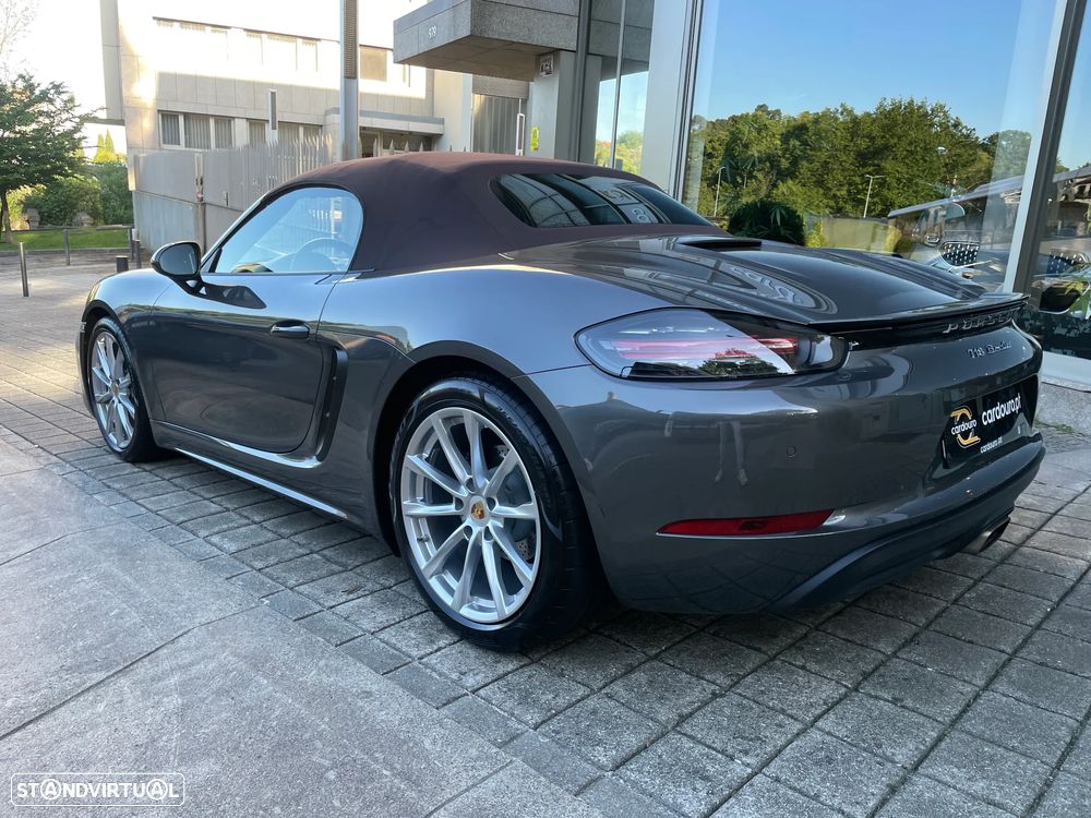 Porsche 718 Boxster 2.0 T PDK - 9