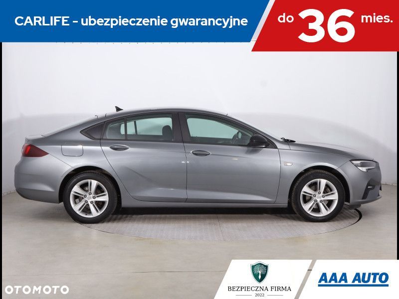 Opel Insignia - 8