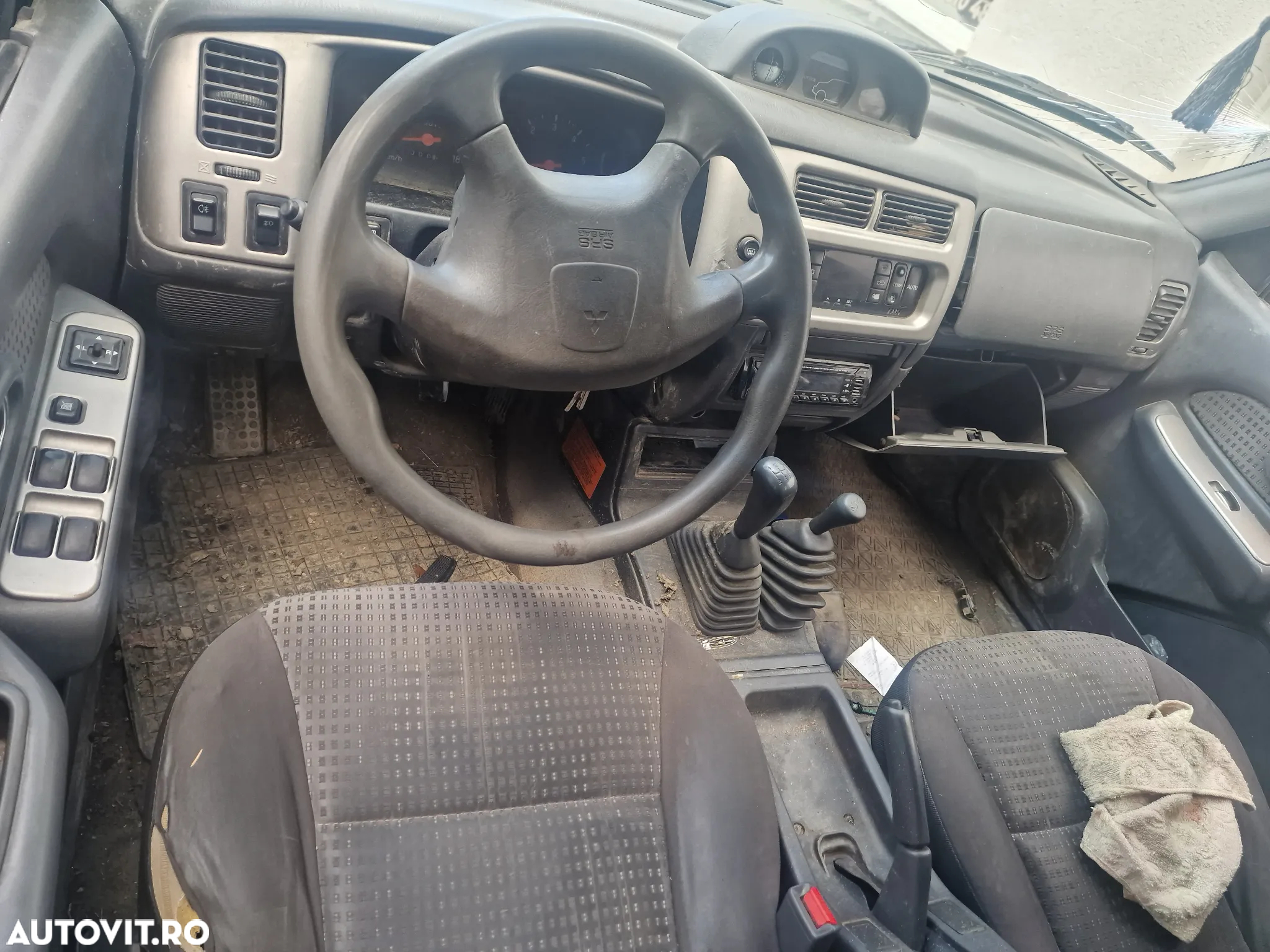 Dezmembrez Mitsubishi L200 an 2006 euro 3 4D56 85 KW volan stanga - 4