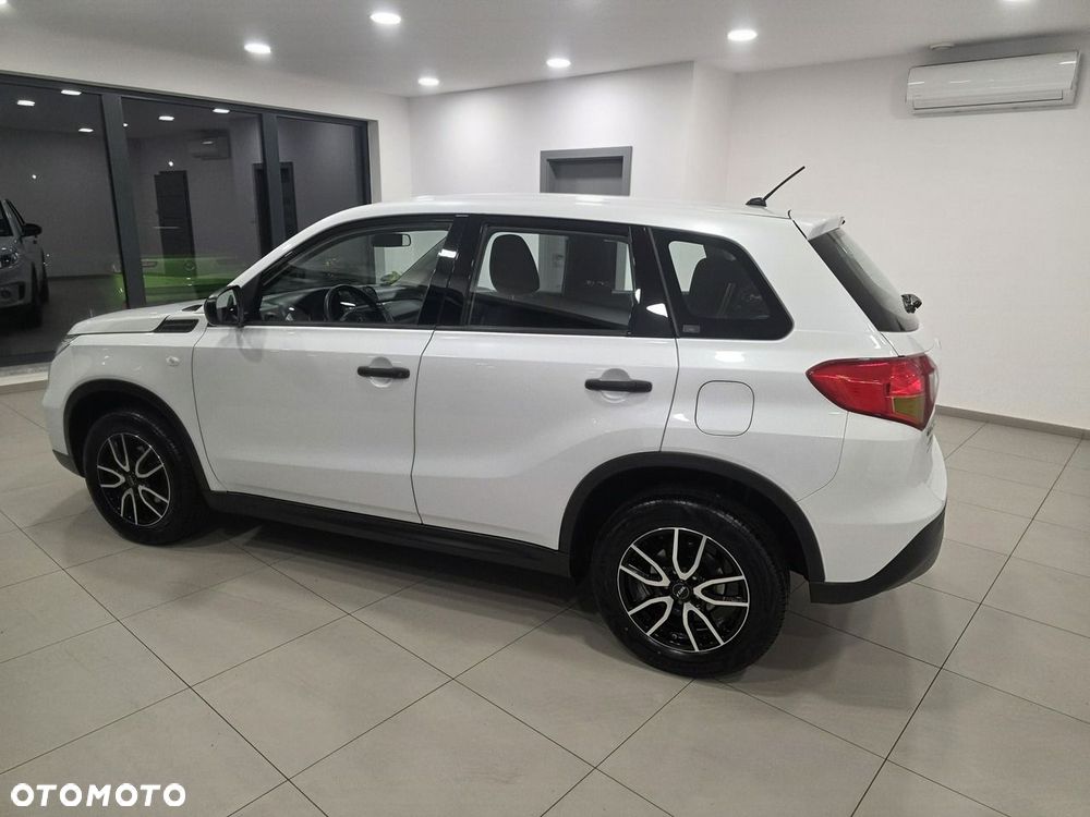 Suzuki Vitara 2016 photo 3