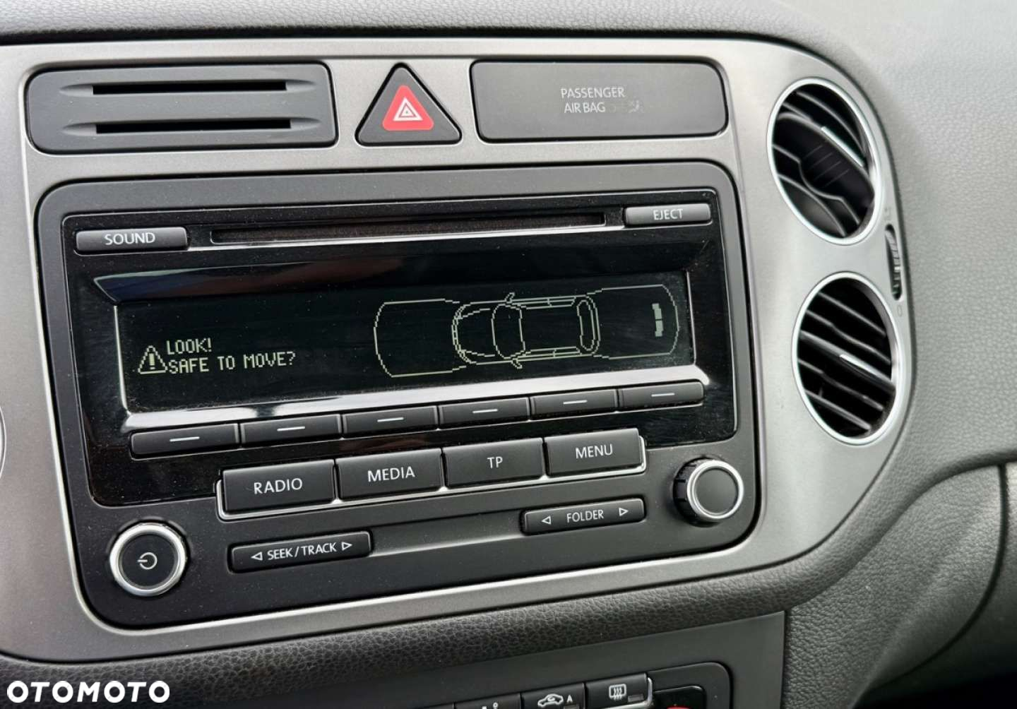 Volkswagen Golf Plus - 31