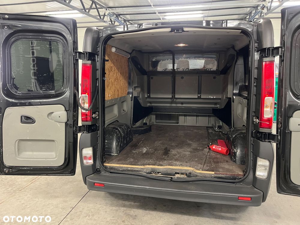 Renault Trafic - 15