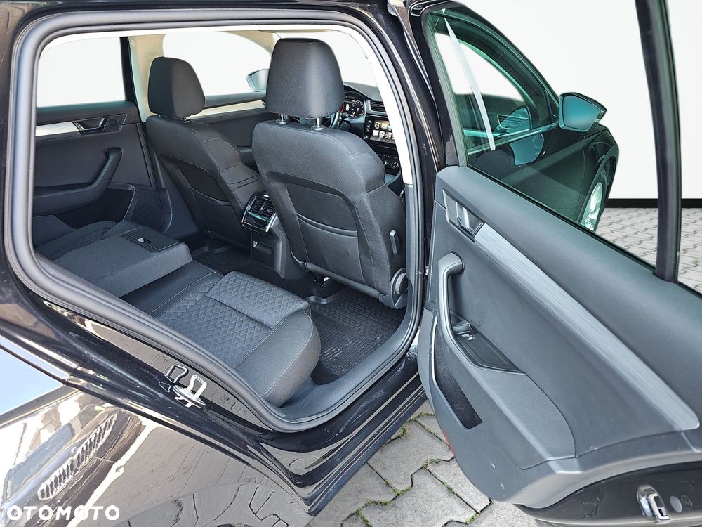 Skoda Superb 2.0 TSI Sportline DSG - 33