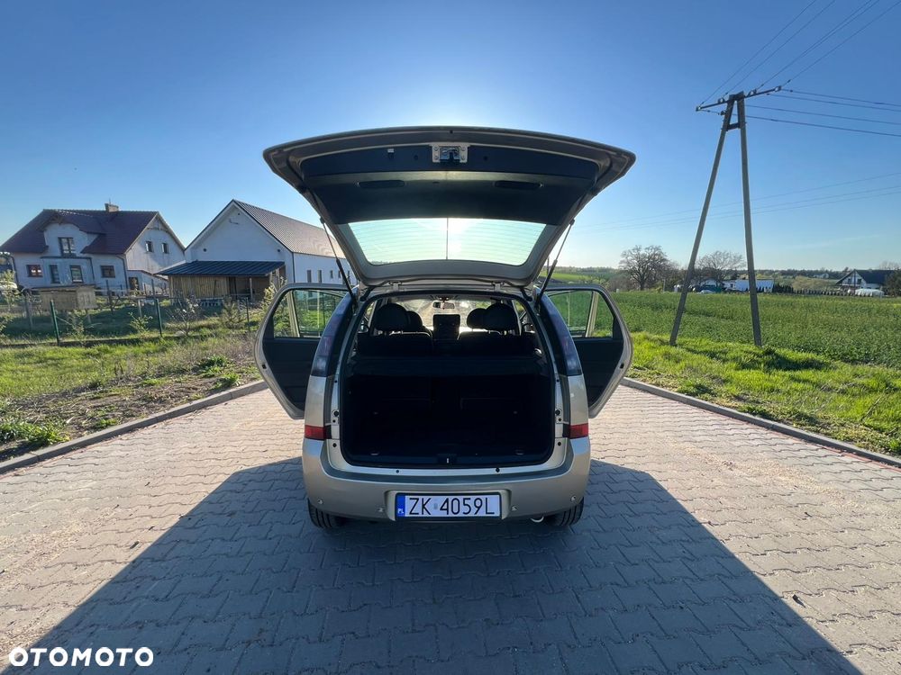 Opel Meriva 1.8 16V Cosmo Easytronic - 23
