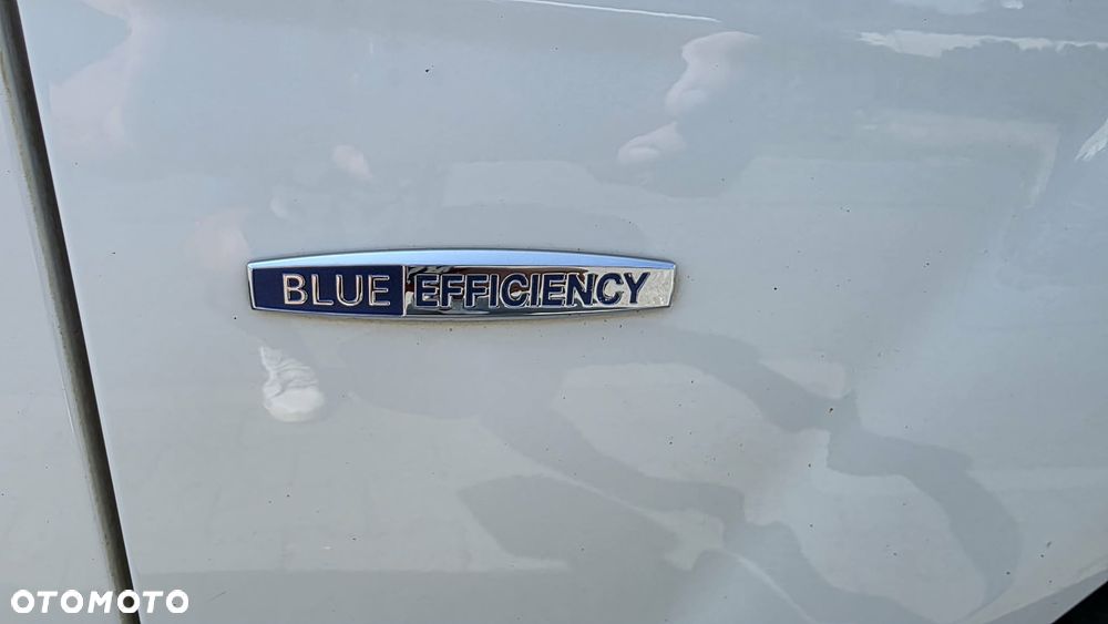 Mercedes-Benz Klasa C 220 CDI DPF Automatik BlueEFFICIENCY Avantgarde - 25