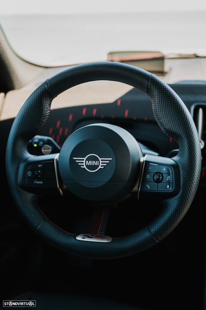 MINI Countryman SE JCW S - 19