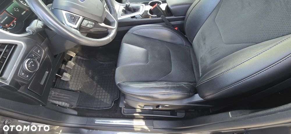 Ford S-Max 2.0 TDCi Titanium - 5