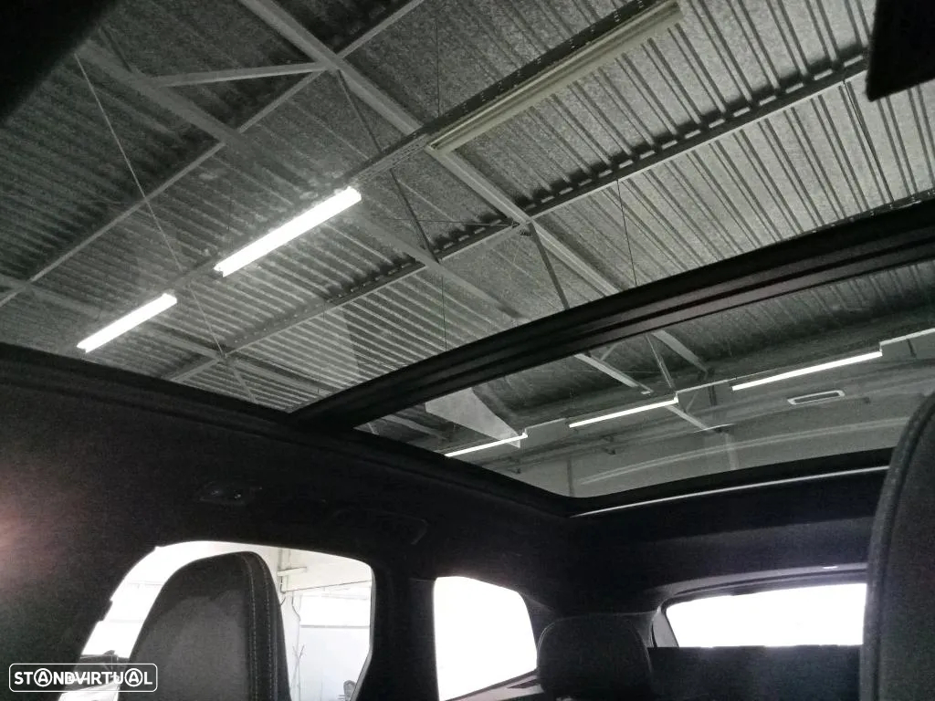 Volvo XC 60 2.0 T6 PHEV R-Design AWD - 13