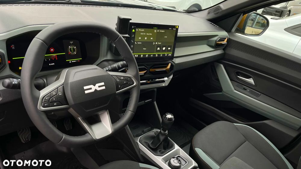 Dacia Bigster 1.2 TCe mHEV Extreme 4x4 - 10