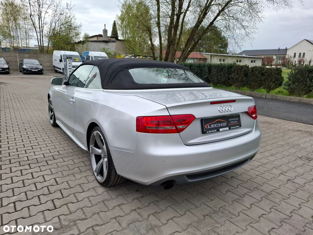 Audi A5 Cabrio - 11
