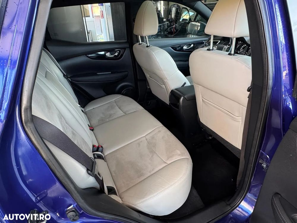 Nissan Qashqai 1.6 DCI ALL-MODE 4x4i TEKNA+ - 11