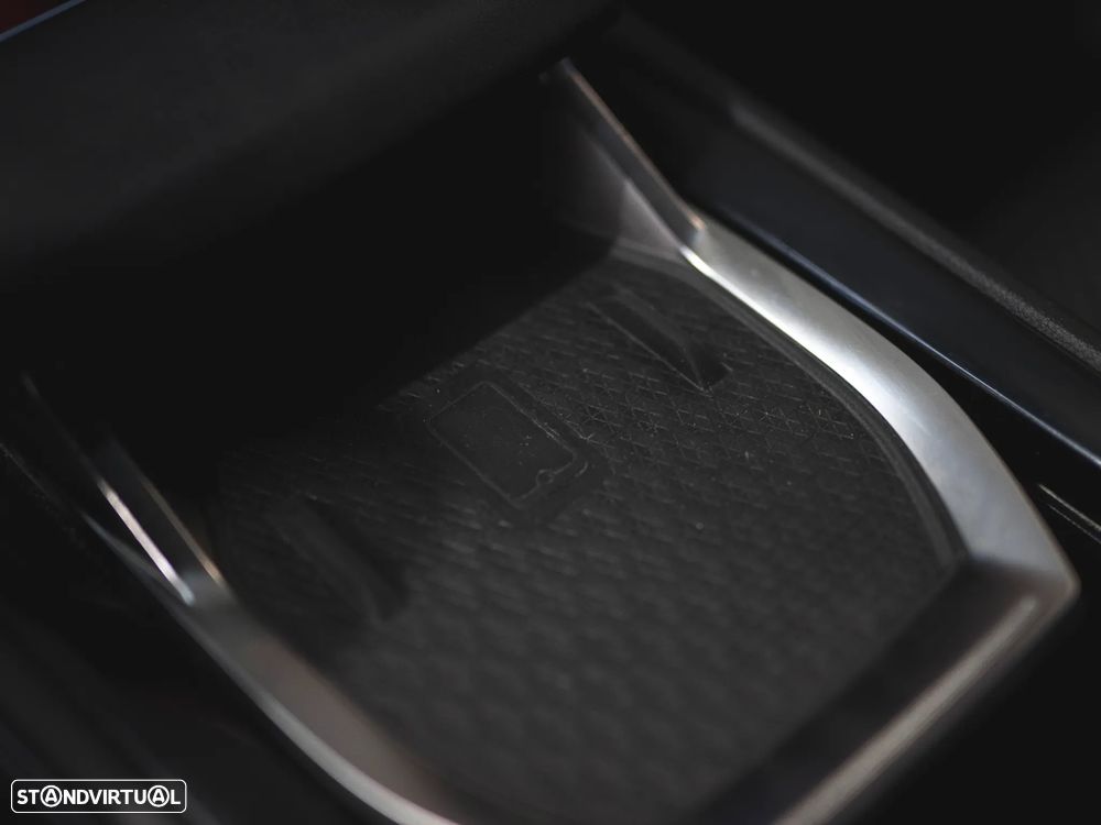 Renault Austral 1.2 E-Tech Iconic Espirit - 21