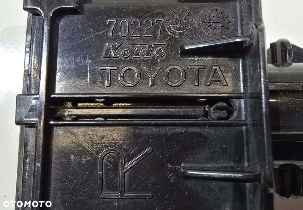 spryskiwacz reflektora lampy prawy toyota rav4 IV 12-15r KOITO 70227 - 4