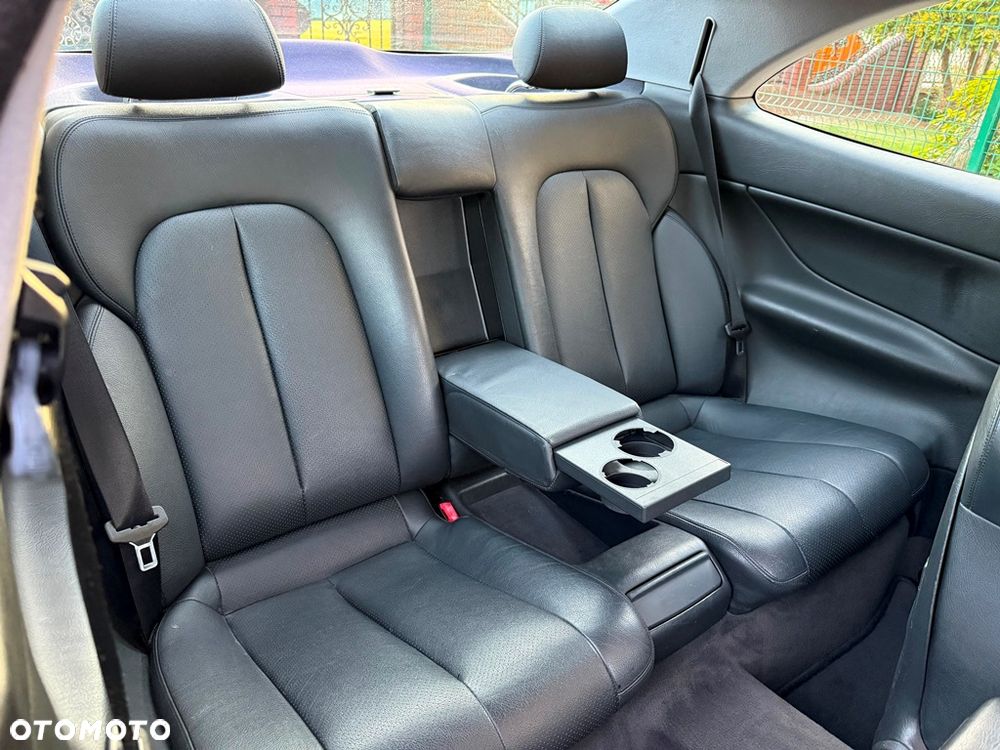 Mercedes-Benz CLK 320 - 28